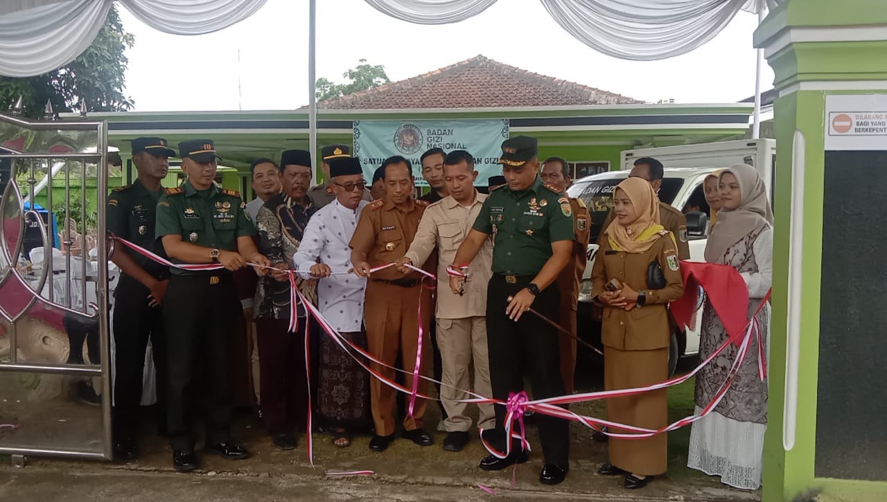 Kadis Pendidikan Dasar Lampung Timur Hadiri Lounching Makan Bergizi Gratis
