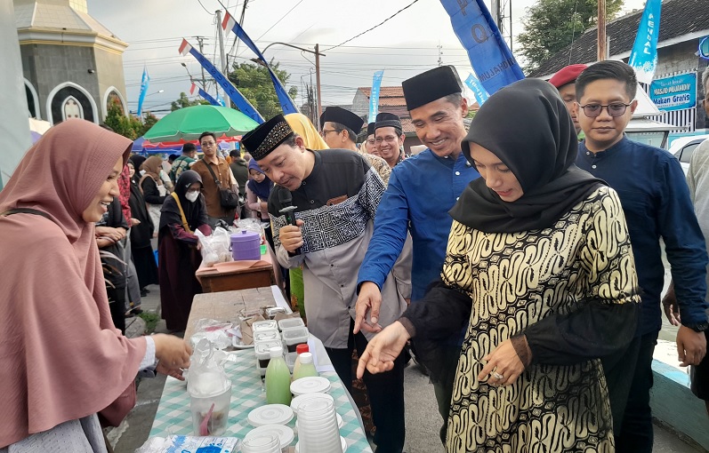 Wabup Apresiasi Kampung Ramadan Masjid Mujahidin Kendal