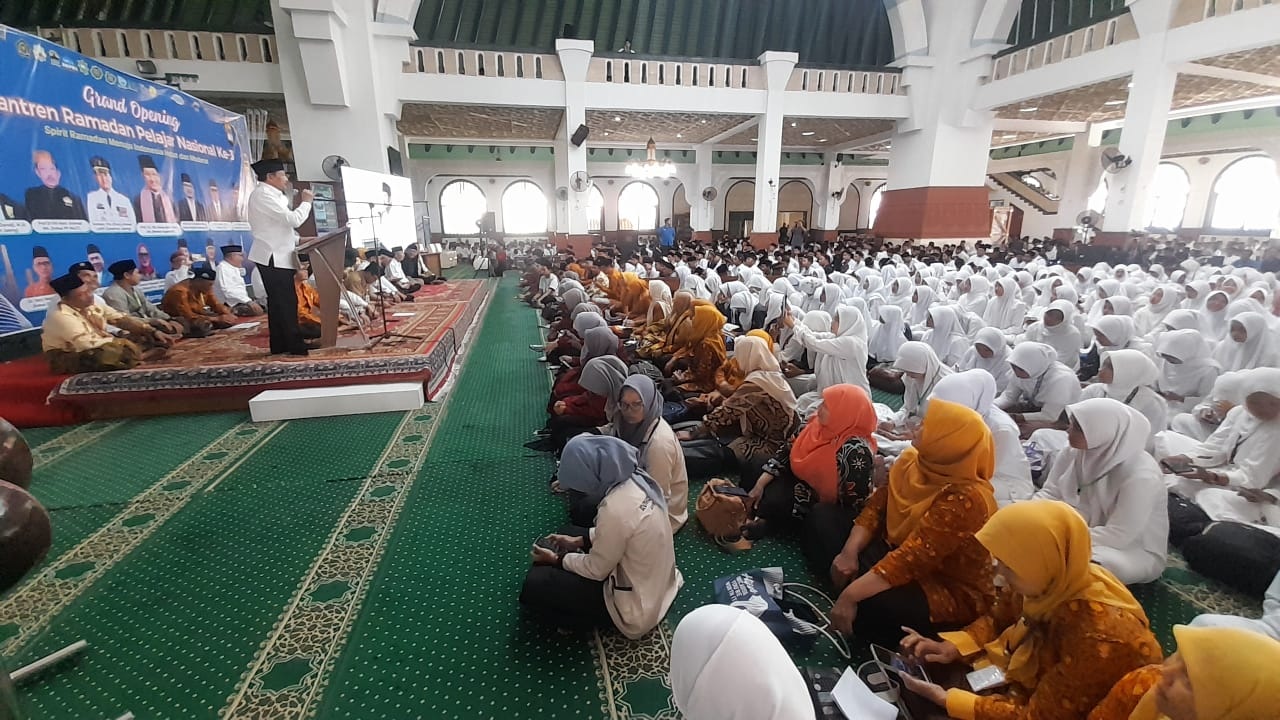 Perkuat Nilai-nilai Keislaman, 10.000 Siswa Ikuti Pesantren Ramadan Pelajar Nasional 2025 di MAJT