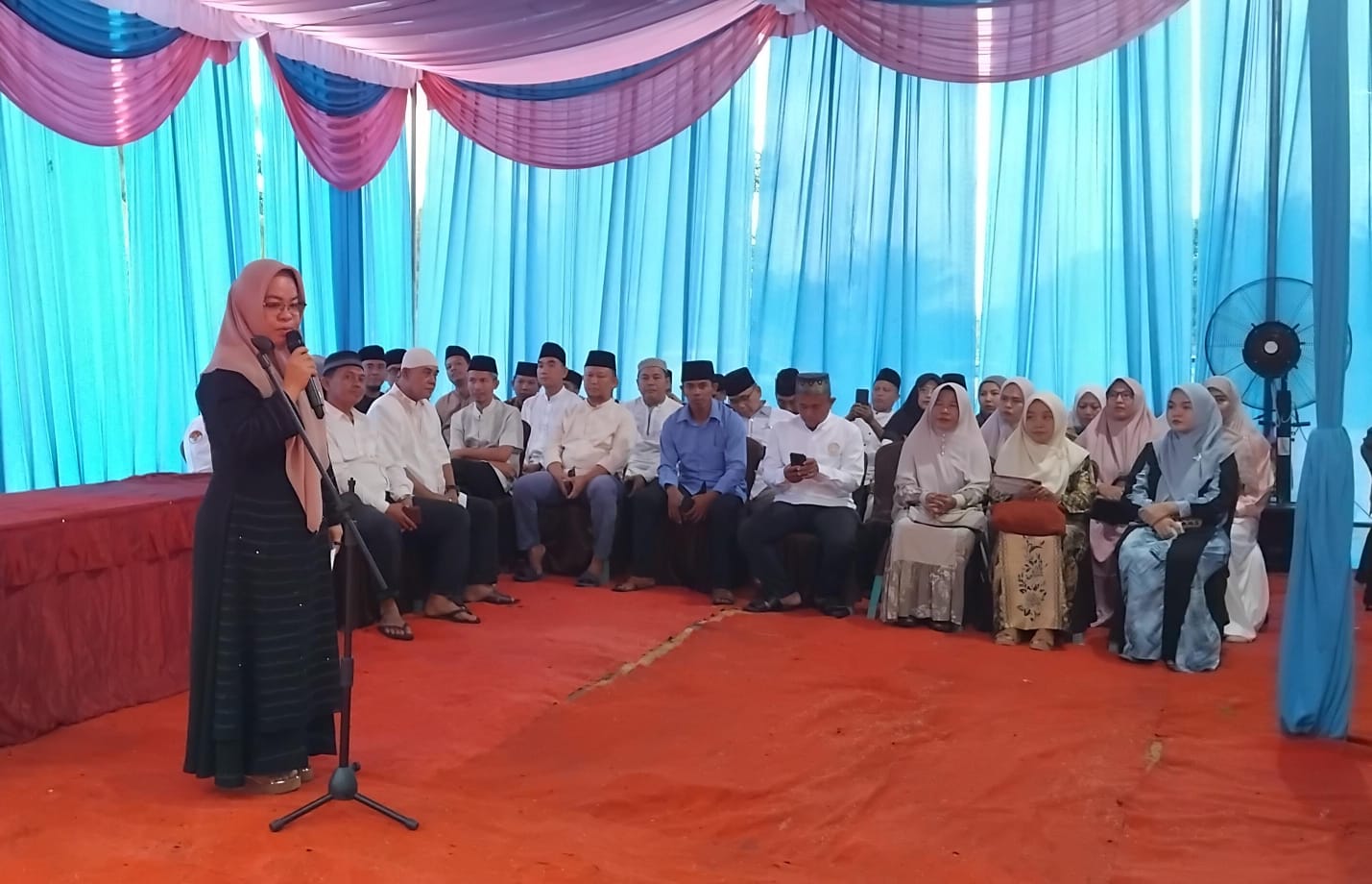 Perdana Bupati Mesuji Buka Acara Safari Ramadhan di Desa Fajar Asri