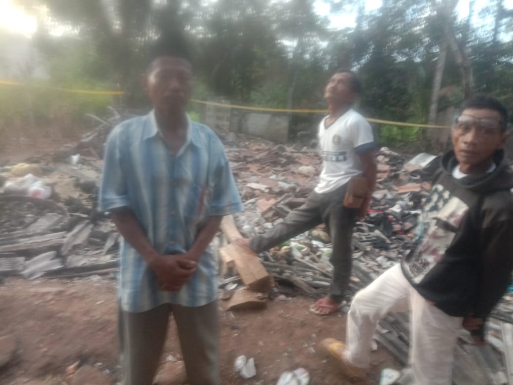 Si Jago Merah Hanguskan Rumah Petani Di Way Jepara