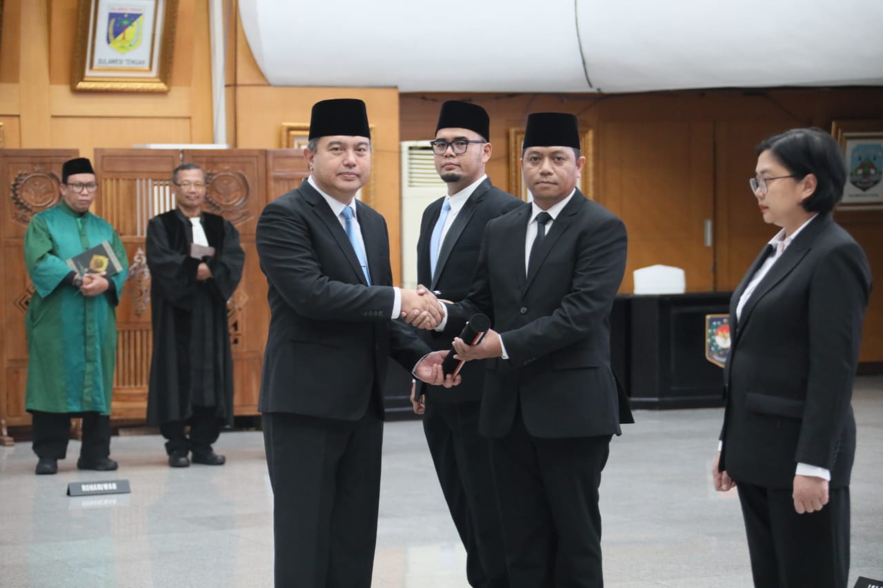 Lantik Pejabat Administrator, Sekjen Kemendagri Tekankan Jaga Amanah dan Hadirkan Inovasi