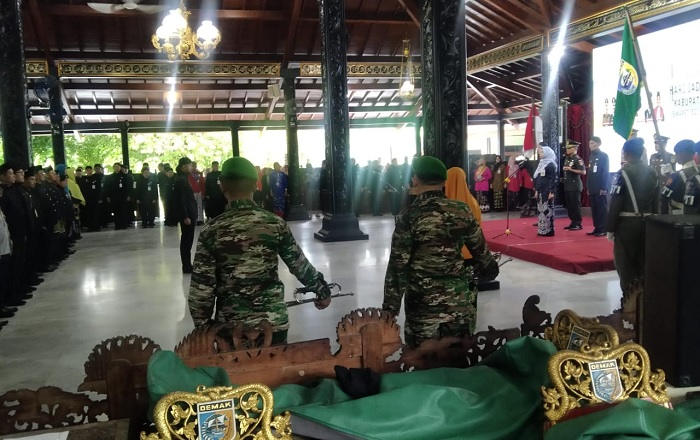 Istimewa, Apel Hari Jadi ke-522 Kabupaten Demak Digelar di Pendapa Satya Bhakti Praja