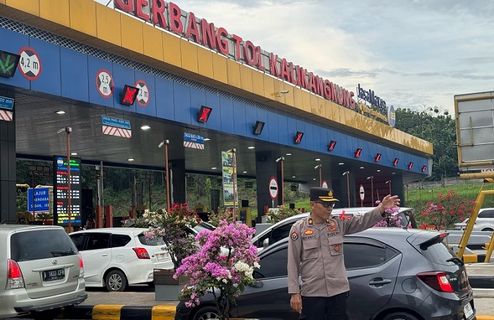 Arus Mudik Meningkat hingga  H+3, Polda Jateng Lakukan Rekayasa Lalu Lintas