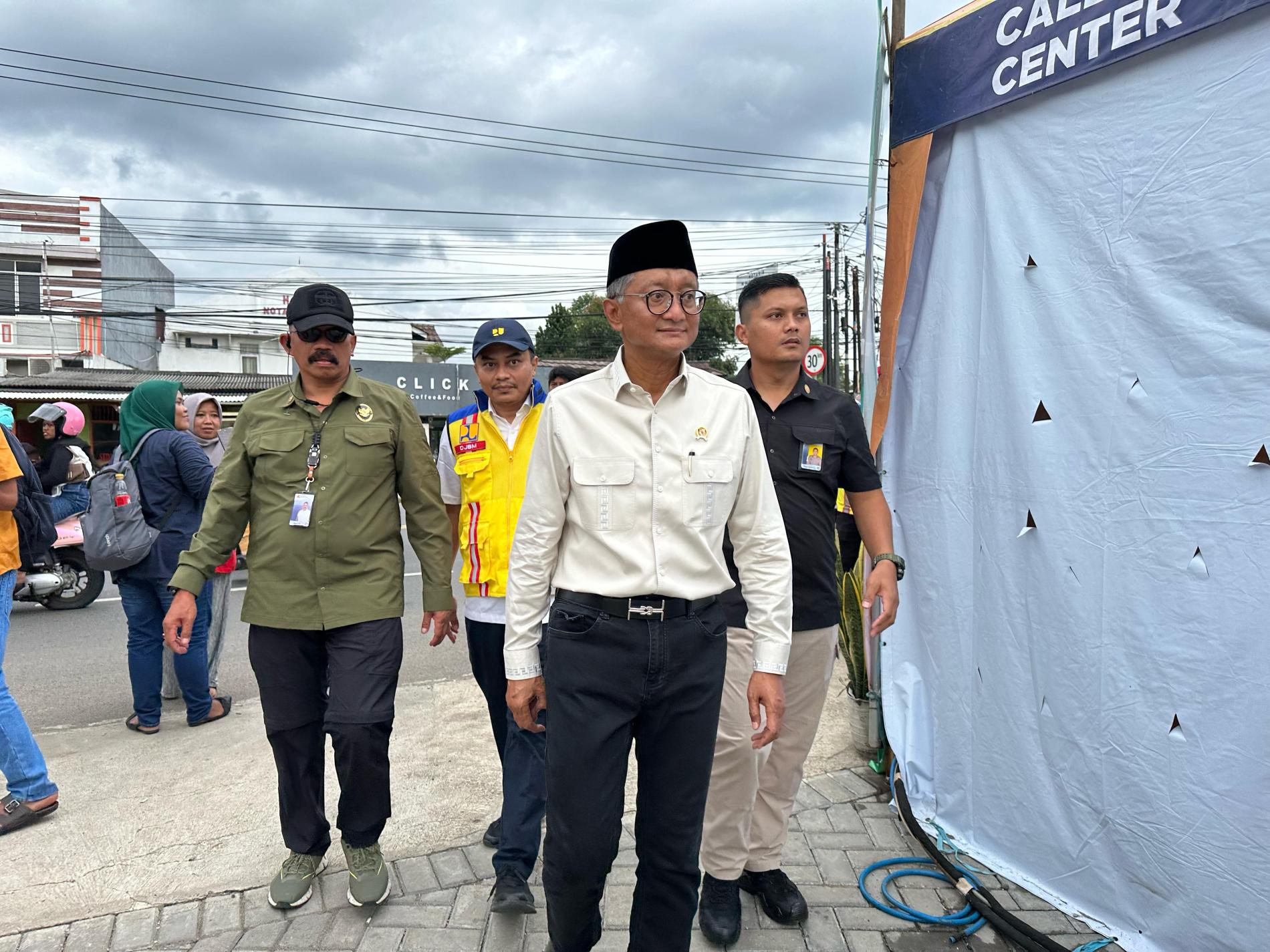 Tinjau Posko Mudik di Banten, Menteri Dody Pastikan Kesiapan Fasilitas untuk Layani Pemudik