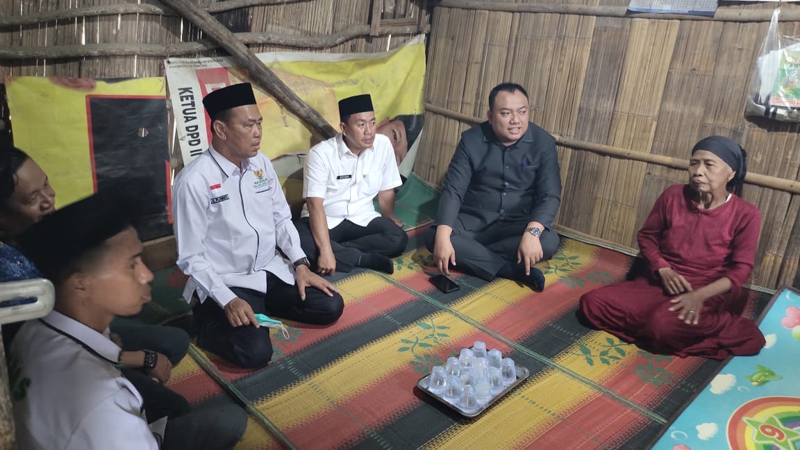 Pemkab Tubaba Perbaiki Rumah Reyot Nenek 90 Tahun