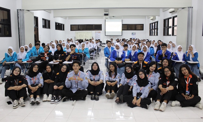 Diikuti 105 Siswa, Orma FTIK USM Sukses Gelar Student Goes to Campus