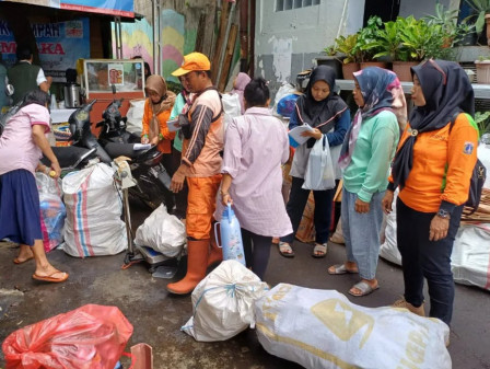 Pemprov Lampung Targetkan Bank Sampah Induk dan Unit Terbentuk