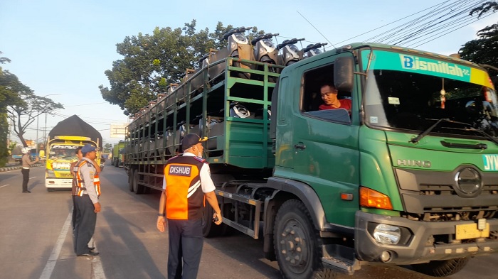 Dishub Kendal Segera Atur Pembatasan Truk Muatan Barang dan Galian C dari Arah Timur