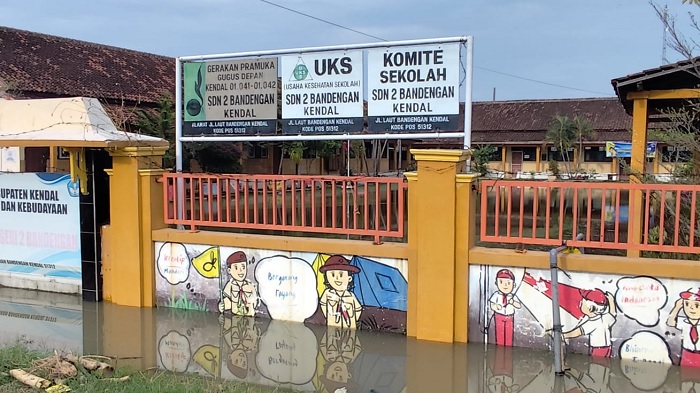 Daerah Pesisir Jadi Langganan Rob, Anggota Dewan Minta Bupati Kendal Cari Solusi