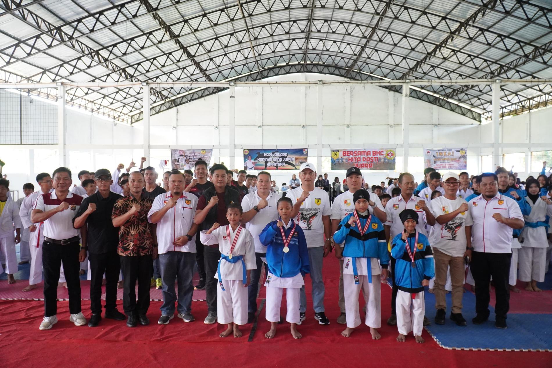 Jaring Atlet Muda Berprestasi, Pemkab dan Koni Tubaba Gelar Turnamen Karate