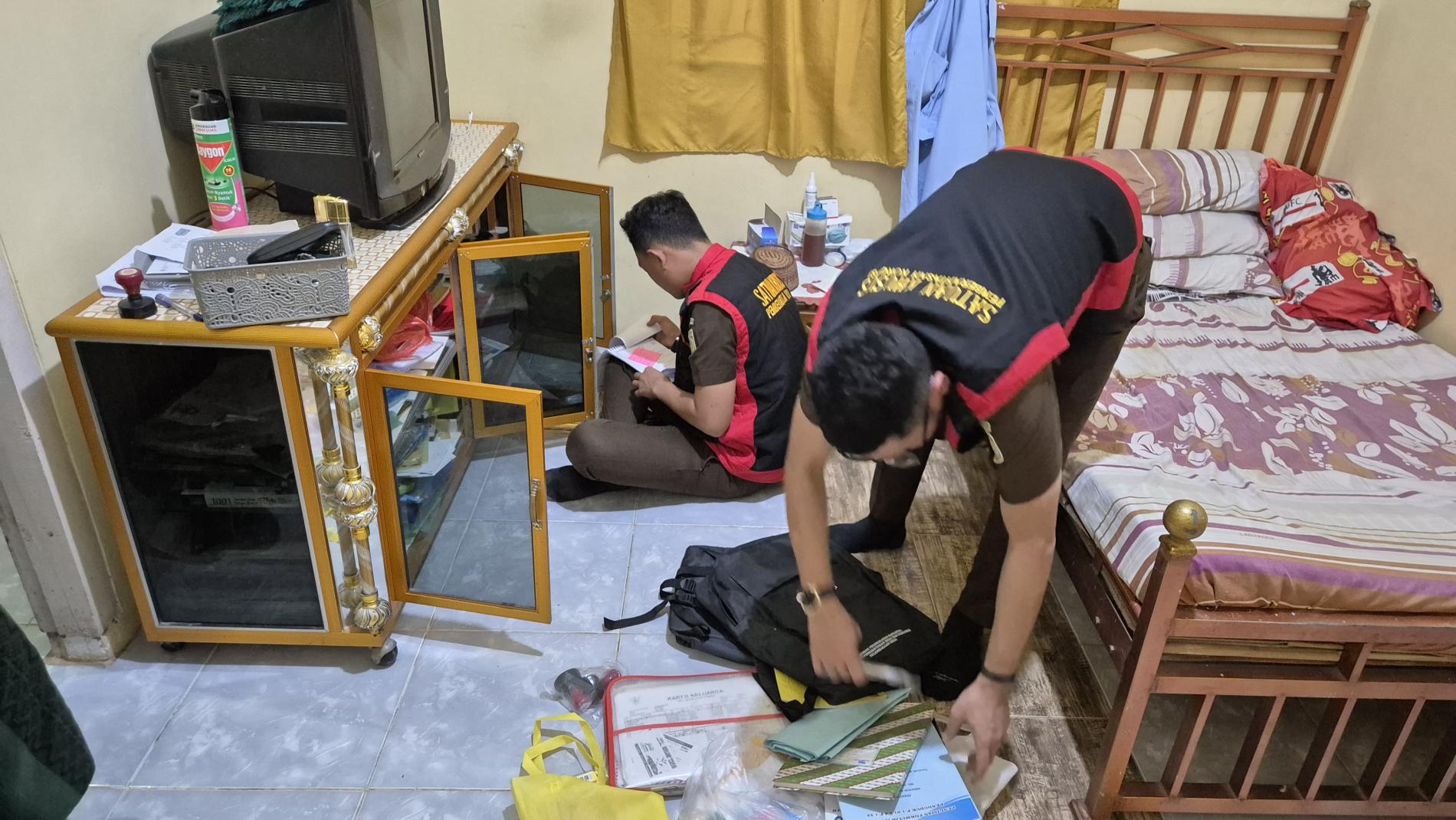 Kejari Pringsewu Geledah 3 Tempat Tipidkor Bimtek dan Studi Tour Aparat Desa
