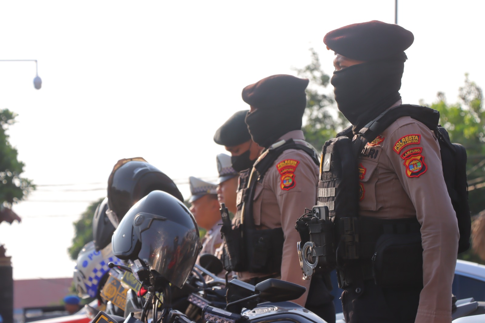 343 Personel Gabungan Polresta Mengawal Aksi Bela Palestina Di Tugu Adipura