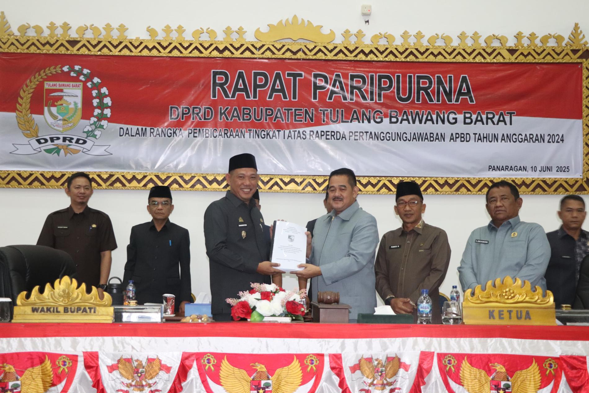 DPRD Tubaba Gelar Rapat Paripurna Pembicaraan Tingkat 1 Raperda TA 2024