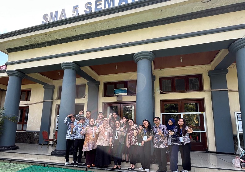 Kenali Tiga Dosa Besar di Sekolah, Payung Jiwa Edukasi Cara Menghindarinya  di SMAN 5 Semarang