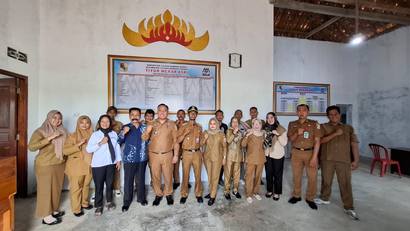 Pastikan Tidak ada Kecurangan, Camat TBT Monev DD tahap 1