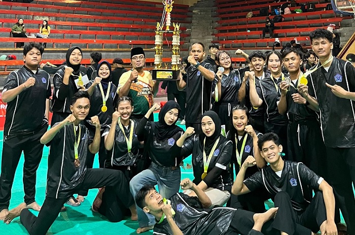 USM Borong 6 Emas di Kejuaraan Pencak Silat Piala DPRD Kendal 2025