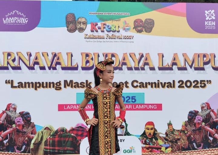 Modeling Cilik Nindya Nafisya Ikut Festival Krakatau