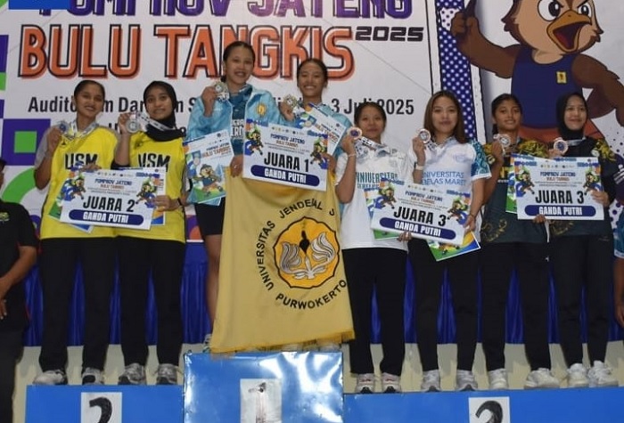 Tim Bulu Tangkis USM Peroleh Tiga Perak dan Dua Perunggu di Pomprov Jateng
