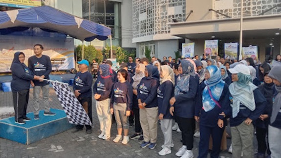 Jalan Sehat Harganas BKKBN Jateng, Terciptanya Keluarga Berkualitas Jadi Tantangan