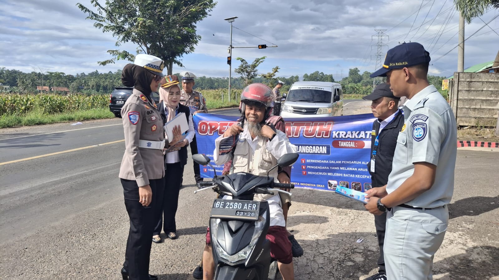 Hari Kelima, Puluhan Pengendara Terjaring Razia Operasi Patuh Krakatau Polres Pesawaran
