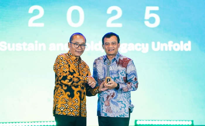 Ahmad Luthfi Dinobatkan sebagai Kepala Daerah Inspiratif Berkat Inovasi dan Integrasi Pembangunan
