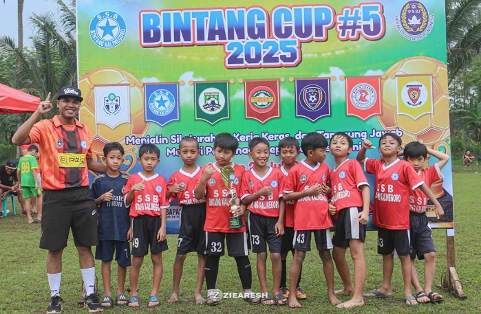 Peringati HUT ke-5, SSB Bintang Kalinegoro Gelar Turnamen Sepak Bola Usia Dini