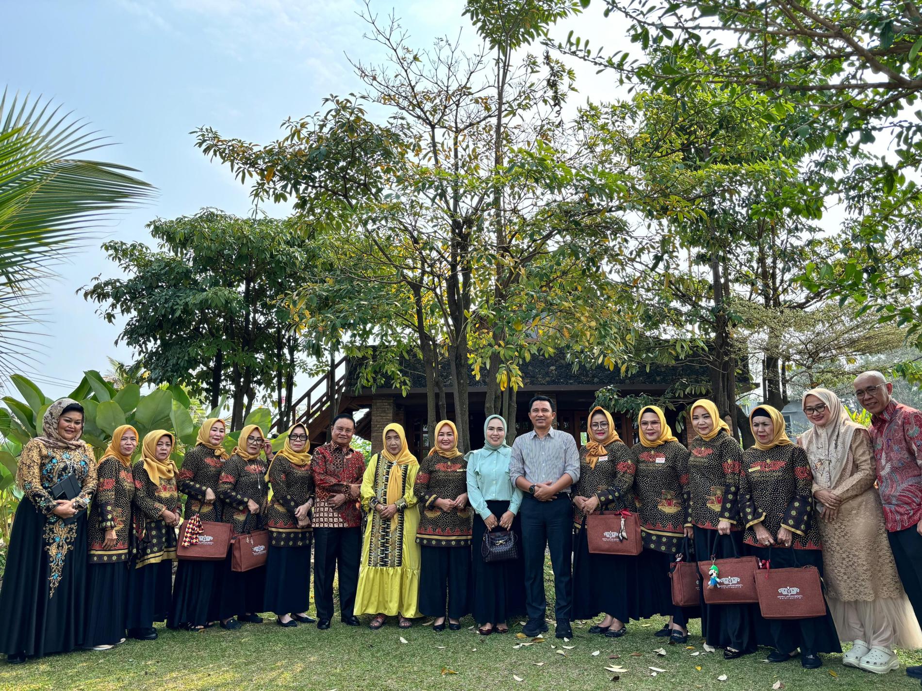 Tolak Kekerasan Perempuan dan Anak, Parosil Mabsus Gandeng Mighul Lampung Bersatu