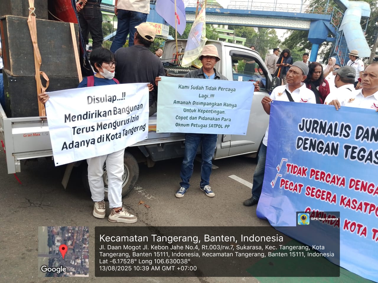 Ratusan Wartawan dan LSM Demo Satpol PP dan Walikota Tangerang, Tuntut Copot Kasatpol PP dan Pejabat Gakumda