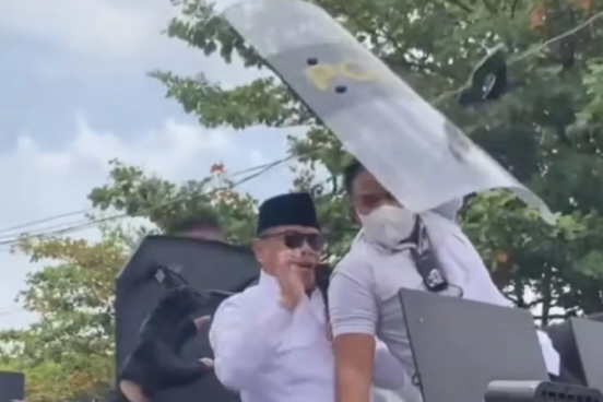 Kabupaten Pati Bergolak, Bupati Sudewo Dilempari Sandal, Korban 34 Luka-Luka