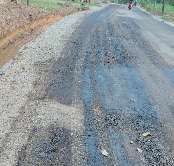 Proyek Jalan Rp29 Miliar di Tububa, Pekerja Lapangan Akui Tak Tahu Siapa Kontraktor Pemenang Tender