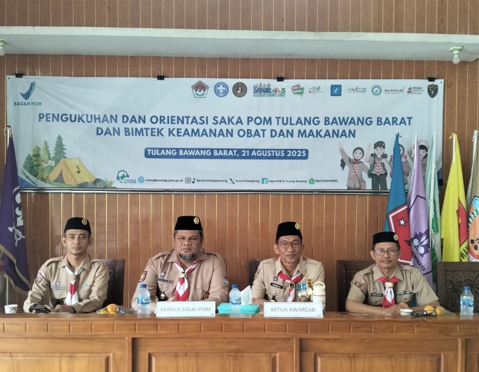 BPOM Tuba dan Kwarting Cabang Pramuka Tubaba Kukuhkan Saka POM
