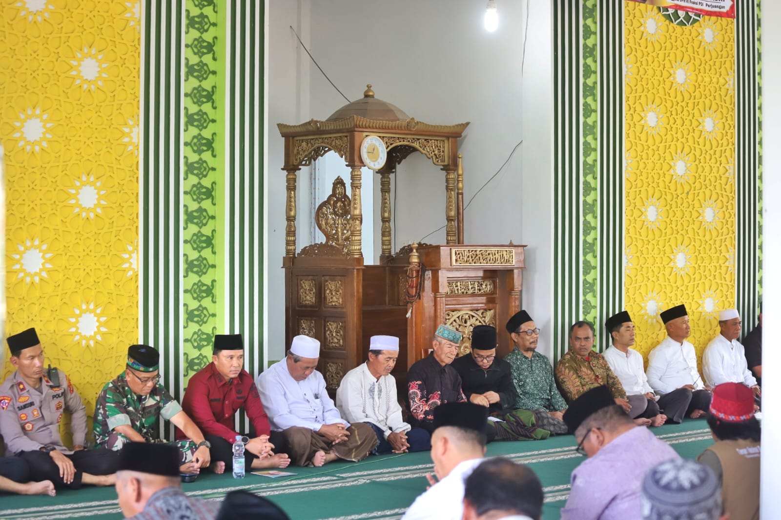 Bupati Parosil Lakukan Doa Tolak Bala Bersama Masyarakat BNS Terkait Isu Konflik Antara Manusia dan Harimau