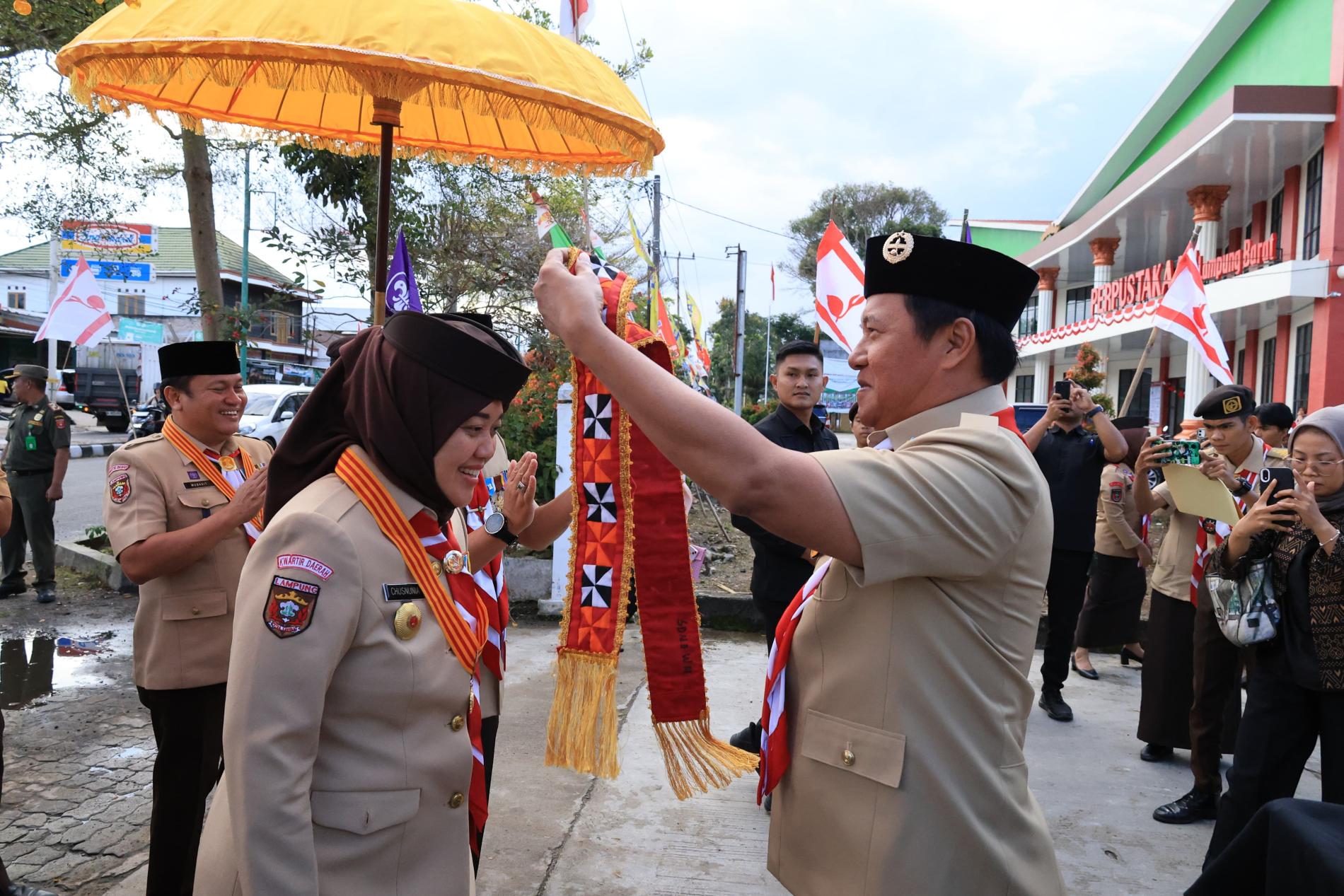 Bupati Lambar Dilantik sebagai Ketua Mabicab, Zelda Naturi Nukman Nahkodai Kwarcab Gerakan Pramuka