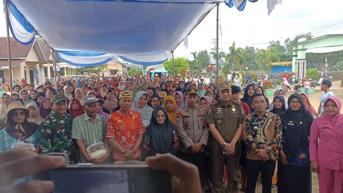 Pemkab Mesuji Gelar Pasar Murah,di Desa Sungai Buaya