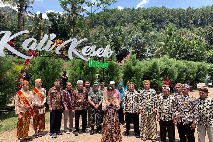 Festival Nyadran Gunung di Kalikesek Jadi Momentum Launching Aktivasi Sinyal Mobile