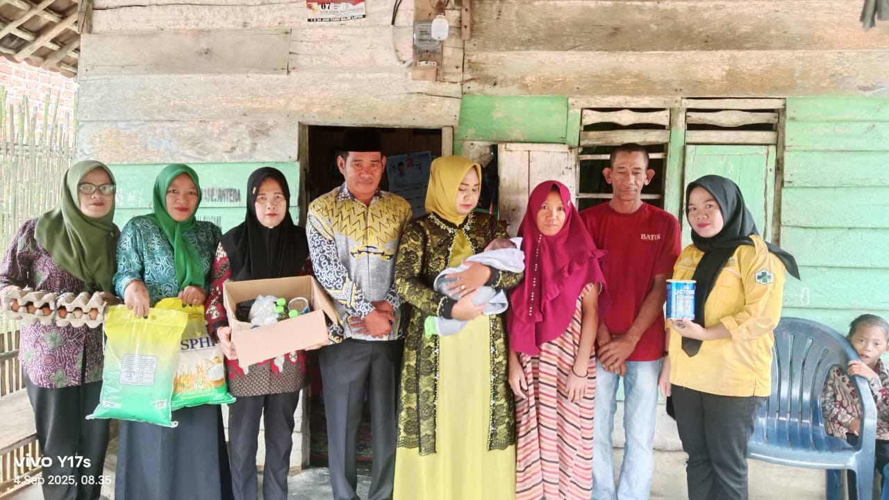 Marselina Dapat Bantuan dari Berbagai Pihak, Laily :Bukti Nyata Kebersamaan Warga