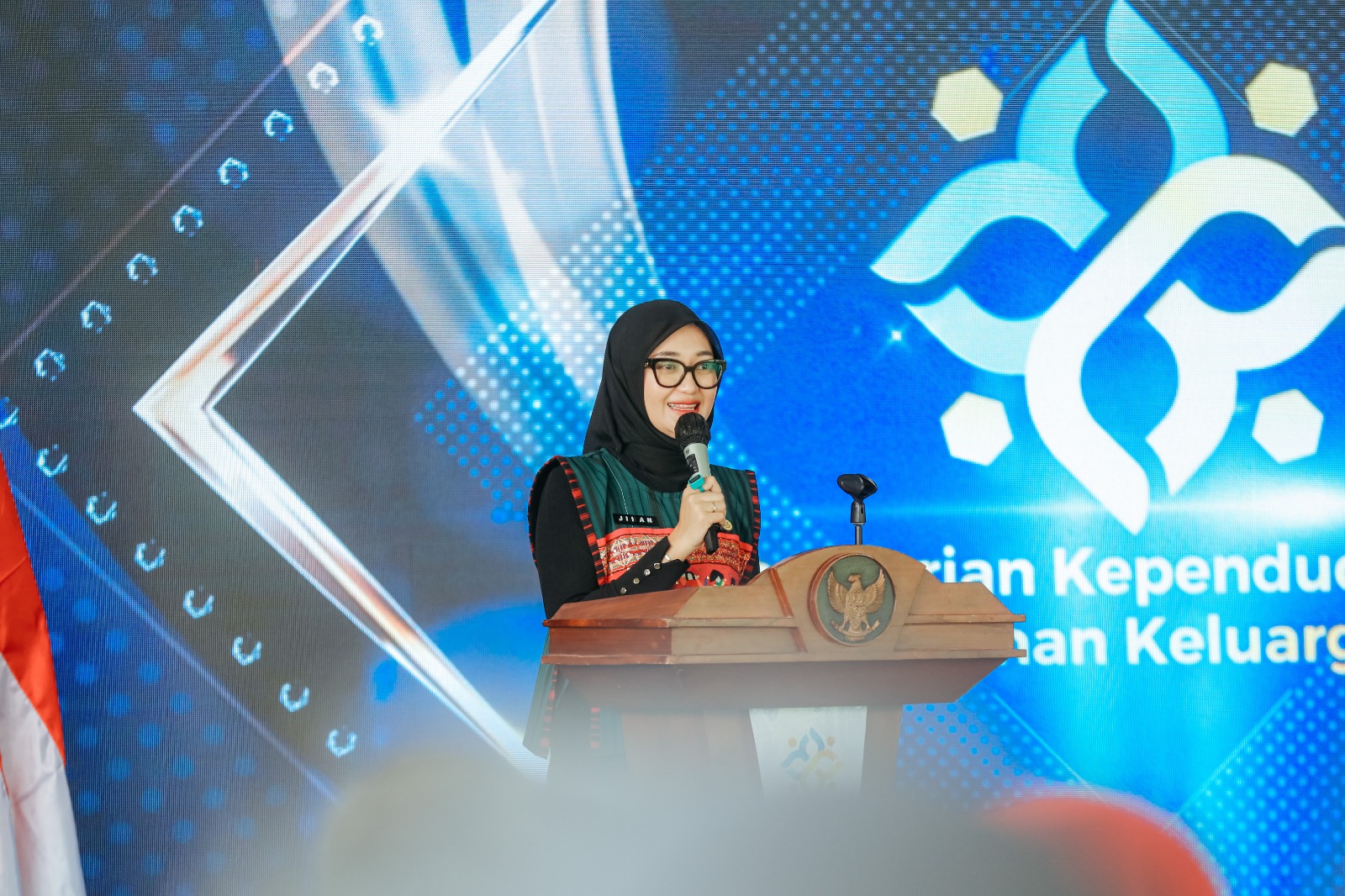 Wagub Jihan Nurlela Dampingi Mendukbangga Pada Puncak Peringatan Hari Kontrasepsi Sedunia 2025