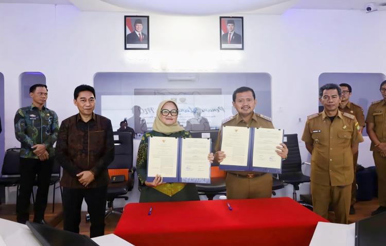 Pemkab Lamtim Teken MoU dengan Pemkab Sumedang, Fokus Reformasi Birokrasi dan Digitalisasi