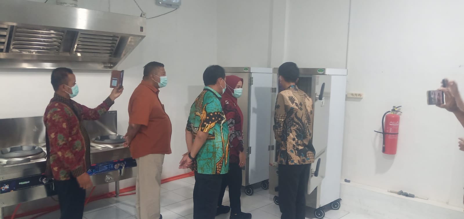 Resmikan SPPG Kecamatan Suoh, Nukman Tekankan Layanan Dapur Sesuai Standar