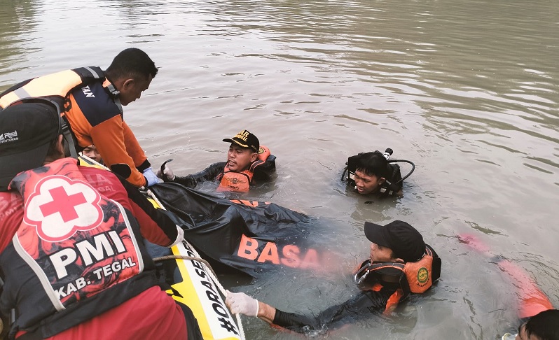 Niatnya Bikin Konten, Dua Remaja asal Tegal Tewas Tenggelam di Kali Gung