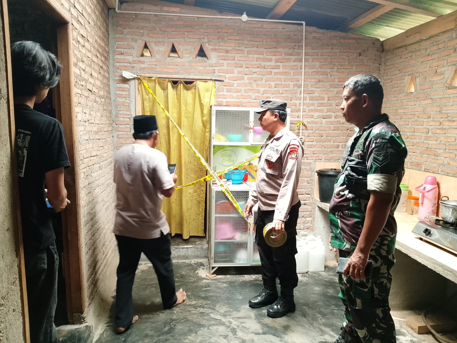 Putus Asa Sakit Ginjal, Petani Memilih Gantung Diri di Gudang Rumahnya