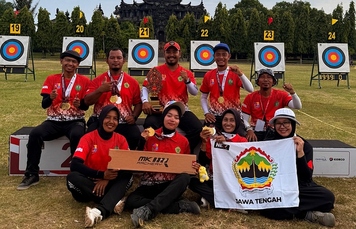 Sabet 10 Emas, Tim Jateng Berjaya pada Kejurnas Panahan di Bali