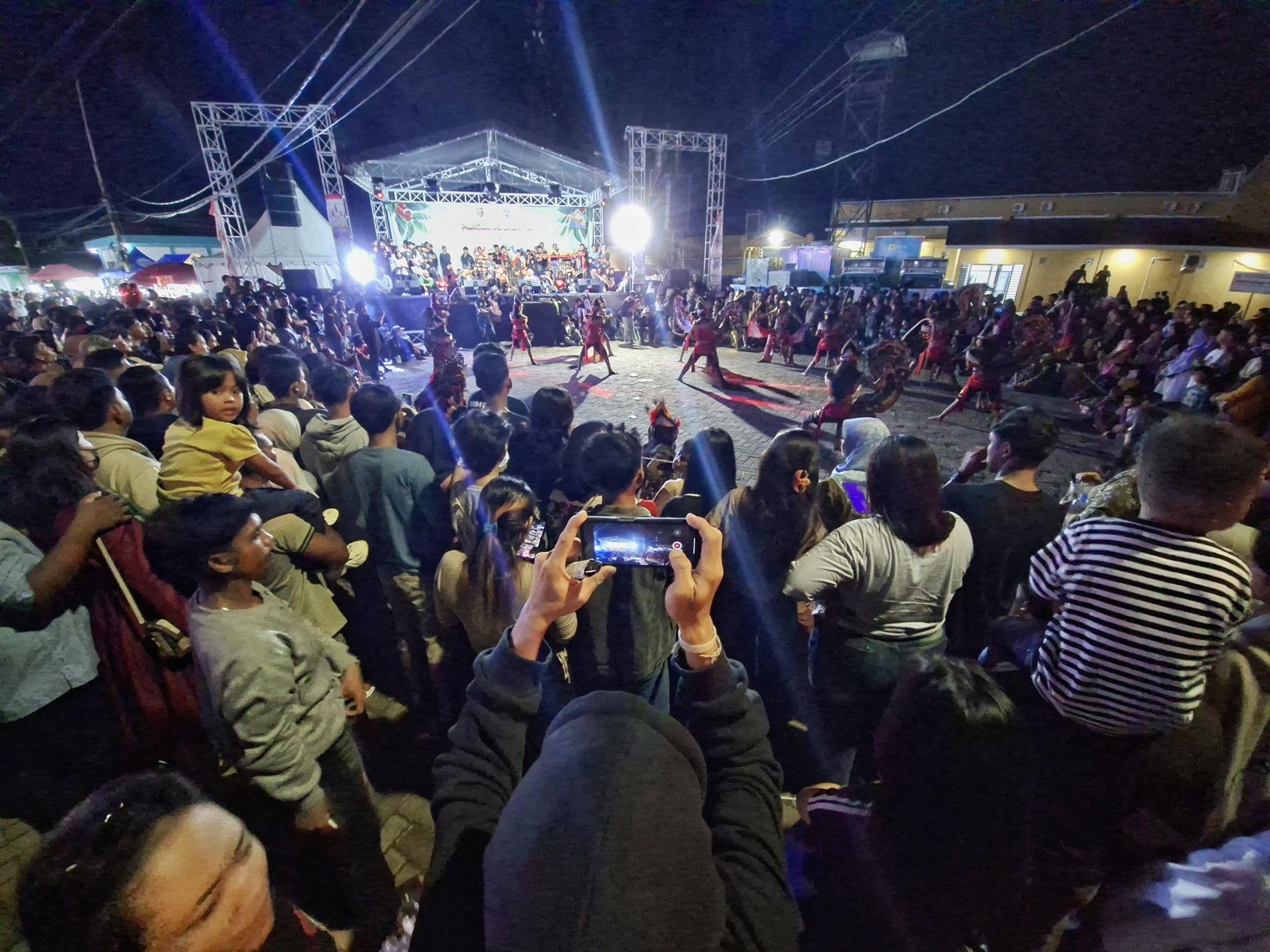 Keragaman Budaya Warnai Lampung Fest 2025, Komunitas Kuda Lumping Tampil Meriah dari Siang hingga Malam