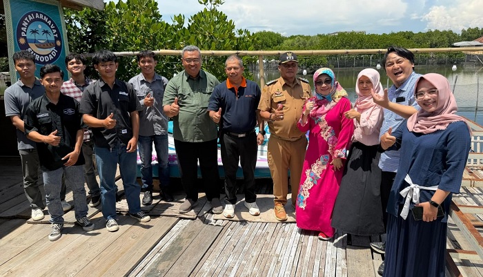 Ketua LPPM USM Lakukan Monev Robotic Ship Fishery di Desa Surodadi Demak