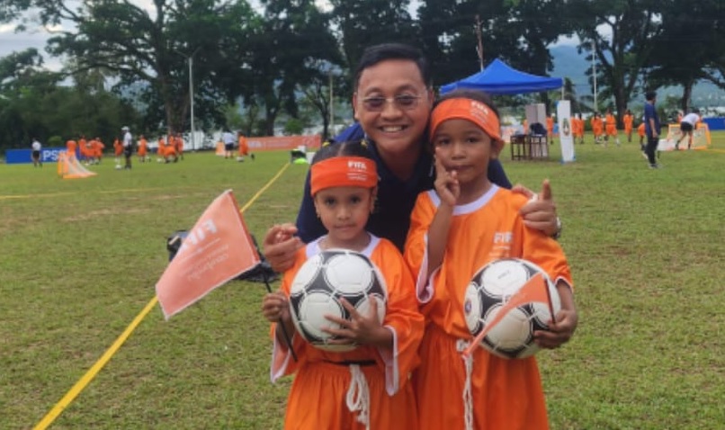Bersama FIFA WFC, Kairul Anwar Siap Cetak Pesepakbola Pelajar Putri Berkualitas