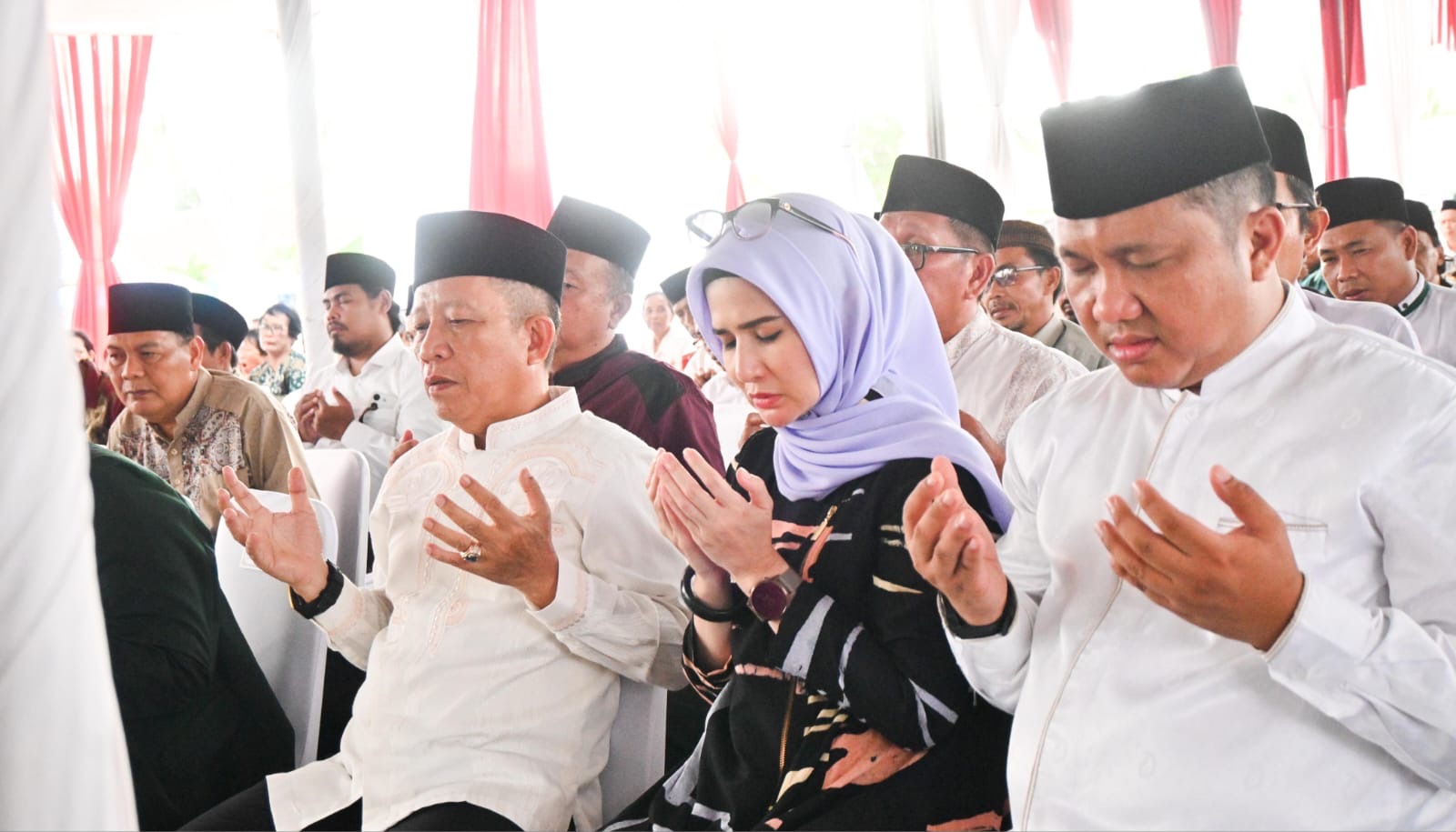 Doa Bersama Lintas Agama, Bupati Nanda Ajak Masyarakat Perkuat Persaudaraan