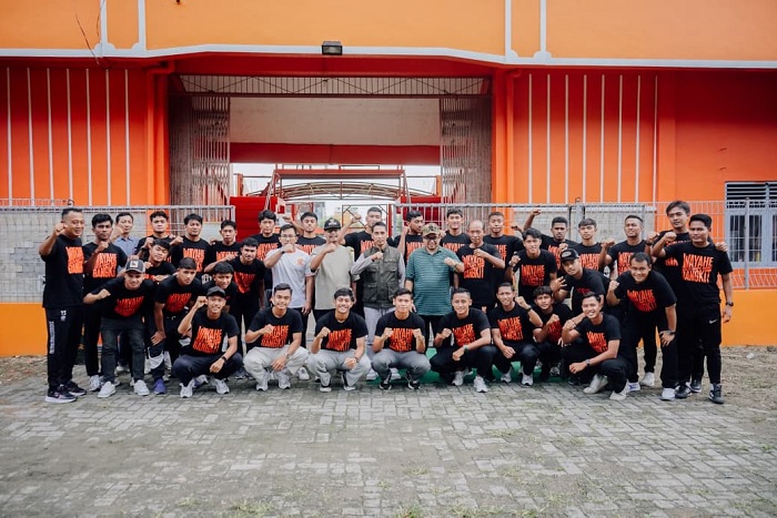 Bupati Harno Lepas Tim PSIR Rembang untuk Bertandang ke Sukoharjo