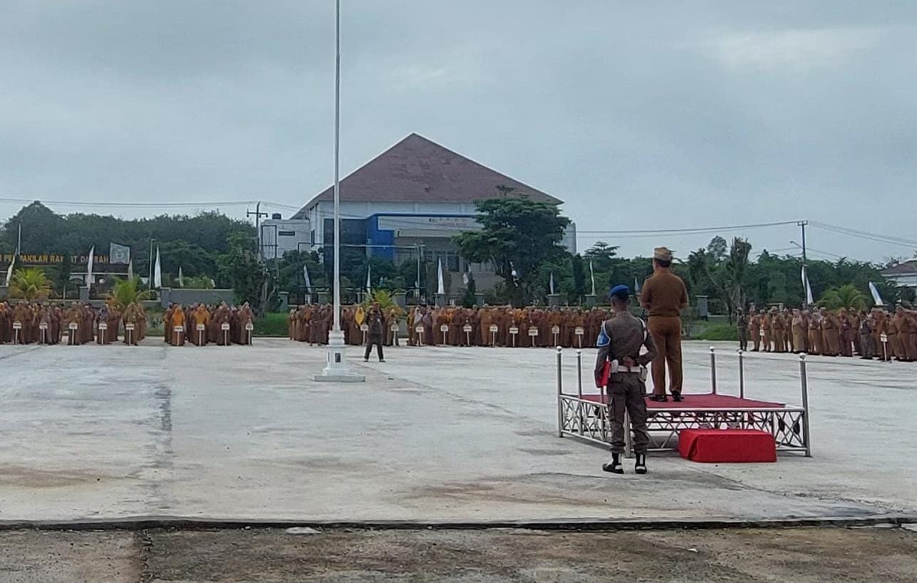 Sekdakab Budiman Jaya Pimpin Apel Perdana Tahun 2026