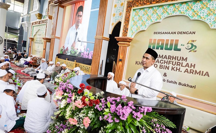 Hadiri Isra Mikraj di Tegal, Taj Yasin Sampaikan Pentingnya Dukungan dan Doa Para Ulama